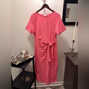 Chic Pink Midi Dress with Tie-Front